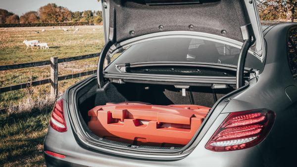 Univerzálny box Tesseract X