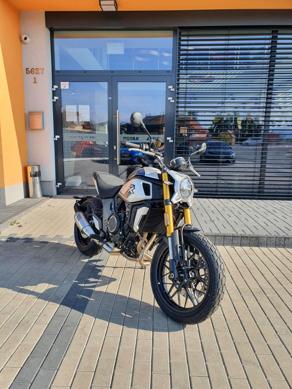 CFMOTO 700CLX Heritage - požičovňa