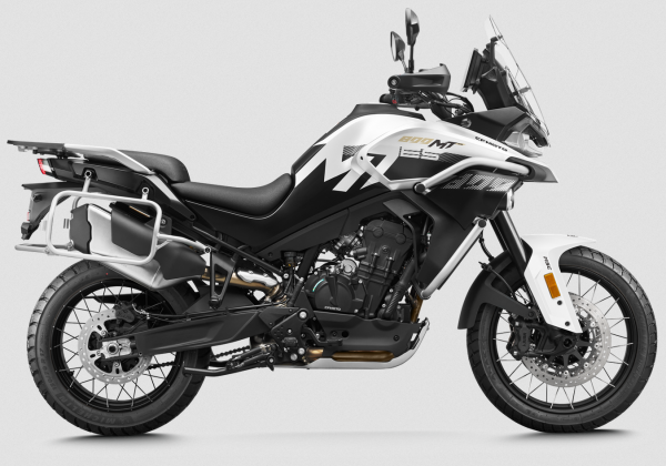 Motocykel CFMOTO 800MT-ES EXPLORE Motocykel CFMOTO 800MT-ES EXPLORE