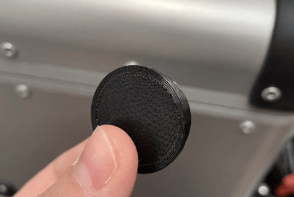 MT800 Záslepka otvoru po držiaku bočného kufra (1 ks)