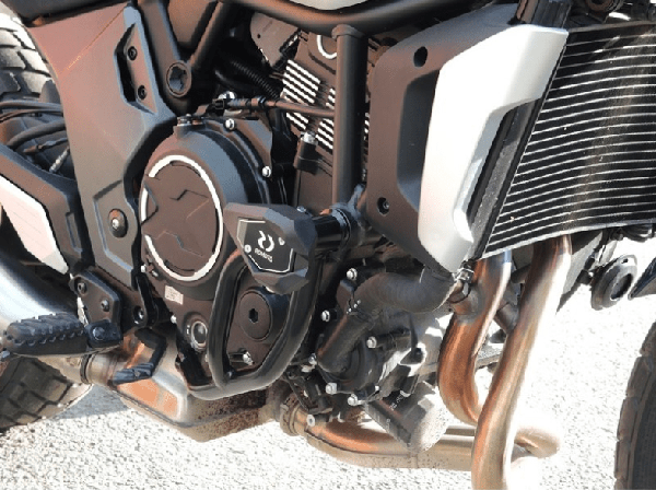 700CL-X Padací rám (trojuholníkový protektor)