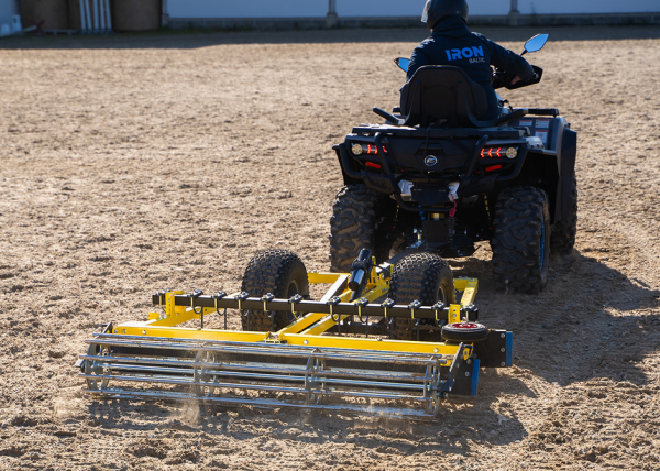 Vyrovnávač (uhladzovač) plochy