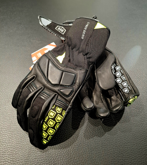 Pánske textilné moto rukavice Cyber Gear Pint č/z