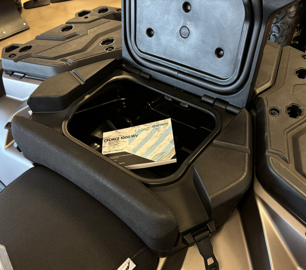 X850/X1000 G3 Sedlový box CFMOTO