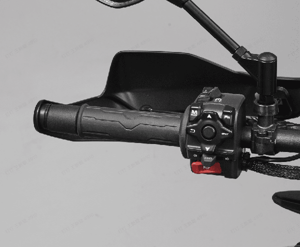 800MT-X Vyhrievané rukoväte CFMOTO