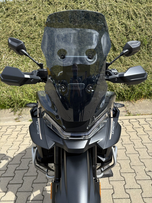 800MT-X Zvýšené plexi CFMOTO