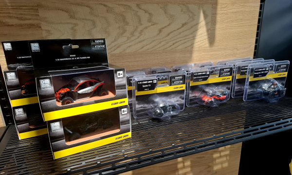 Can-Am Spyder RT DieCast 1:32 Scale Model - 60016