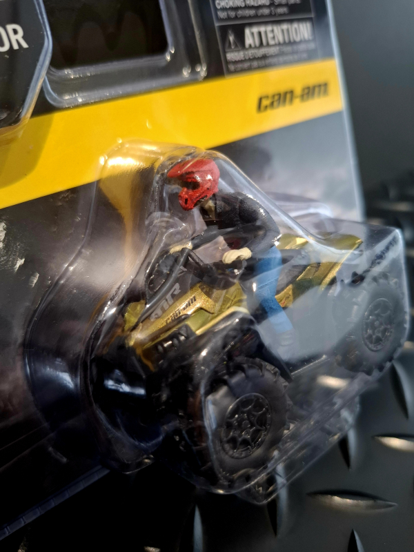 Can-Am Renegade X MR 1000R DieCast 1:32 Scale Model - 60010