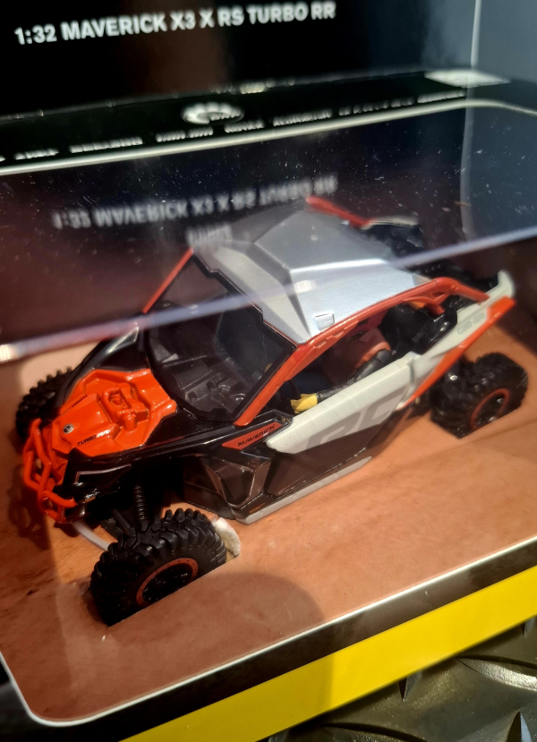 Can-Am Maverick X3 X RS Turbo RR DieCast 1:32 Scale Model - 60002