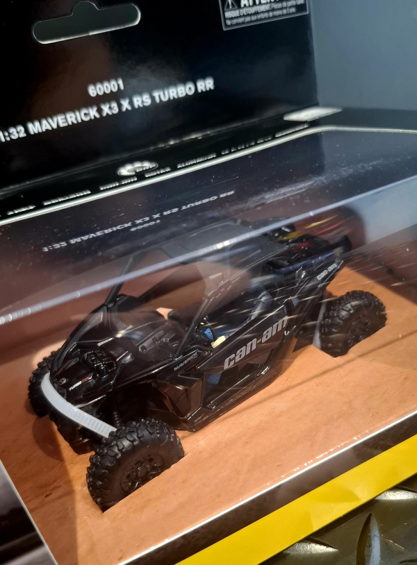 Can-Am Maverick X3 X RS Turbo RR DieCast 1:32 Scale Model - 60001