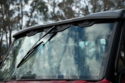 U10 PRO Predné okno CFMOTO (bez stierača a ostrekovača)