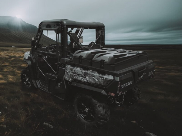 U10 PRO Box na korbu Tesseract (240L)