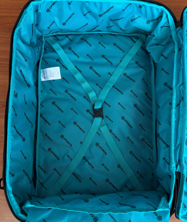 Batoh CFMOTO Business