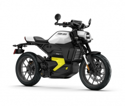 Motocykel Can-Am PULSE