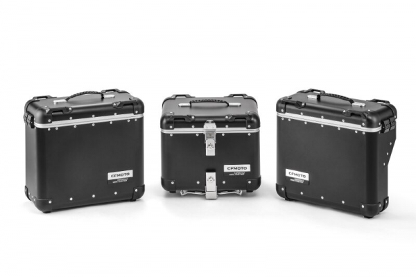Sada hliníkových kufrov CFMOTO MT EVO (čierna)